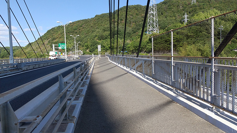 因島